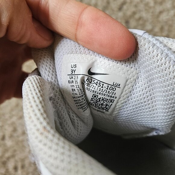 Nike sneakers kids 3Y - Picture 3 of 3